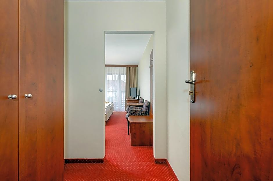 Gryf Resort Międzywodzie