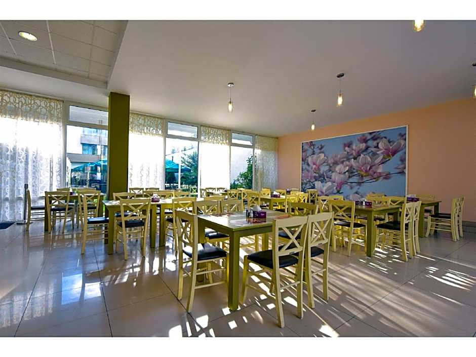 Complex Mediteranean Mamaia