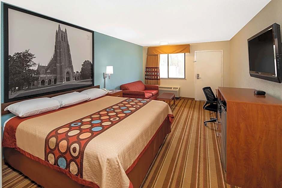 Super 8 by Wyndham Burlington NC