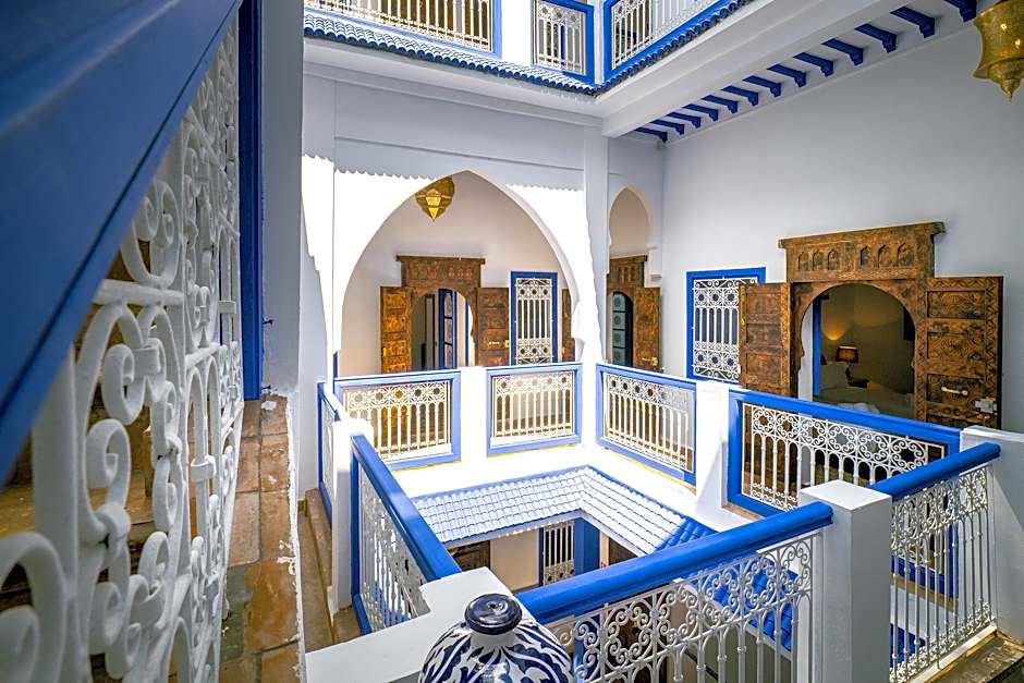 Riad Blue Eyes