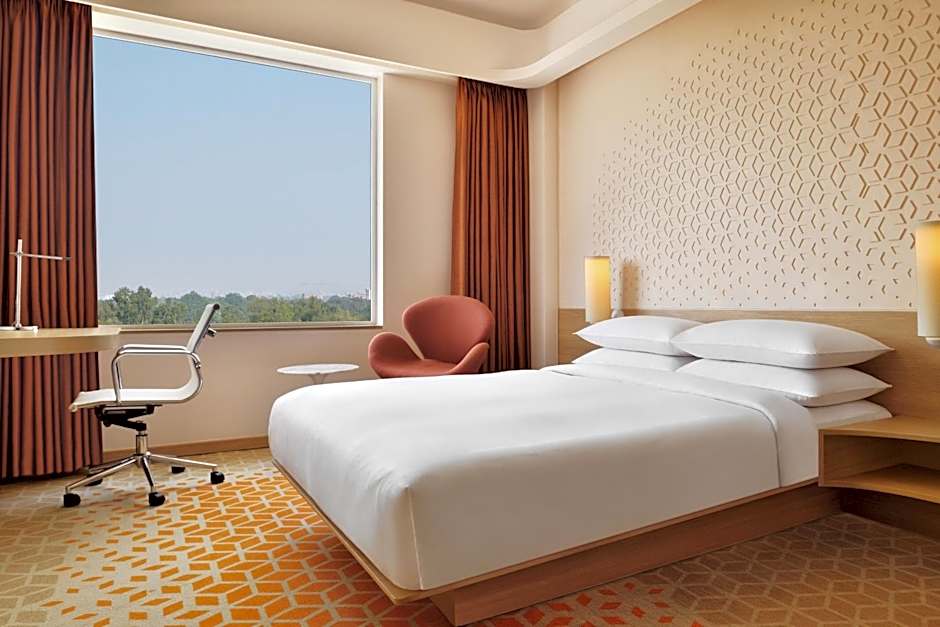Photo 1 of 4 of 1 Queen Bed Suite