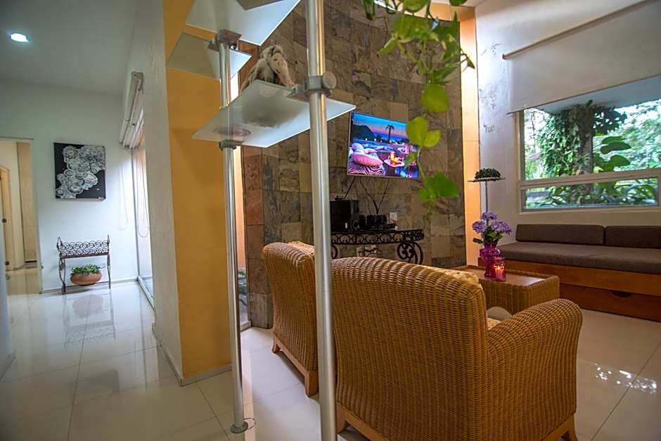 Htl & Villas Comala, alberca , parking, céntricas, Petfriendly