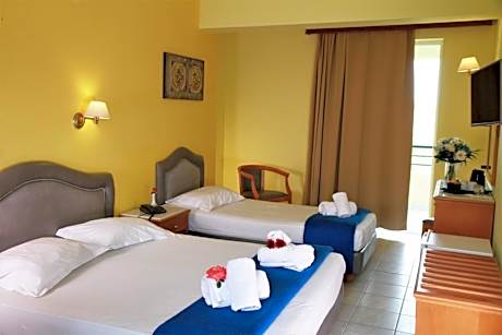 Family Room with Side Sea View