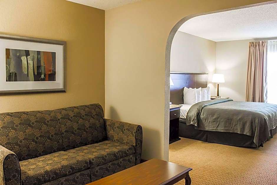 Quality Inn & Suites