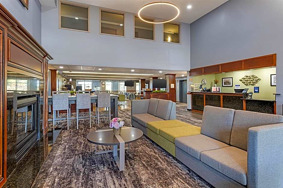 Best Western Plus Eau Claire Conference Center