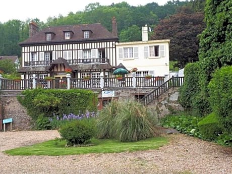 Restaurant & Chambres d'Hôtes L'Eau Vive