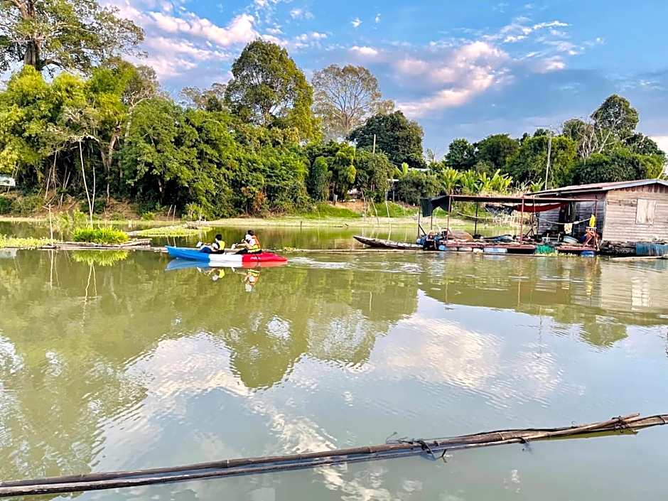 อยู่แพ PaeStay อุทัยธานี