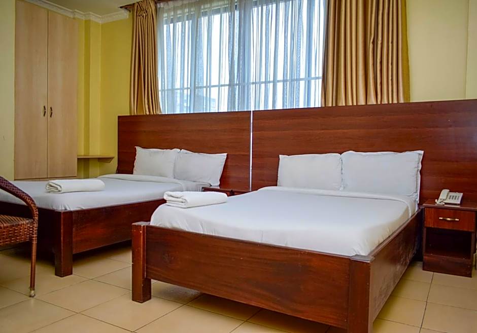 Delfirm Hotel