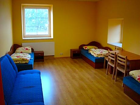 Triple Room with Shared Bathroom