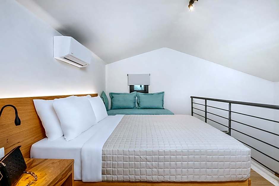 AlexMare Hotel Fourka