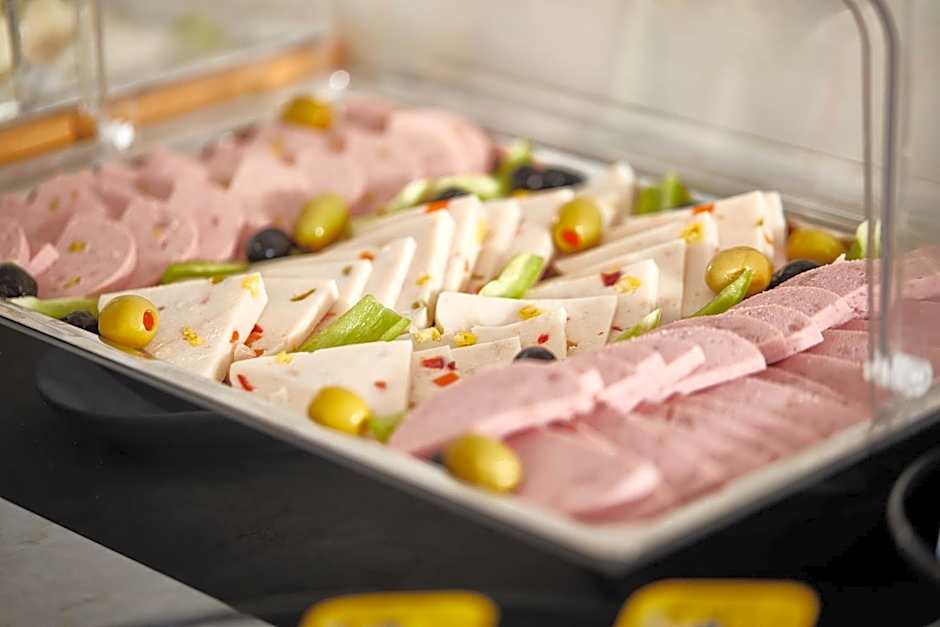 Albinas Hotel Old City