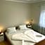 Pingvin Cukrászda Apartman felső szint