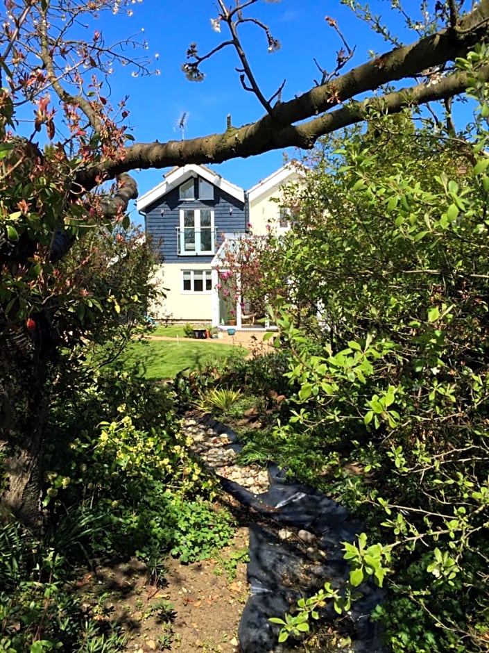 Laurels – Felsted