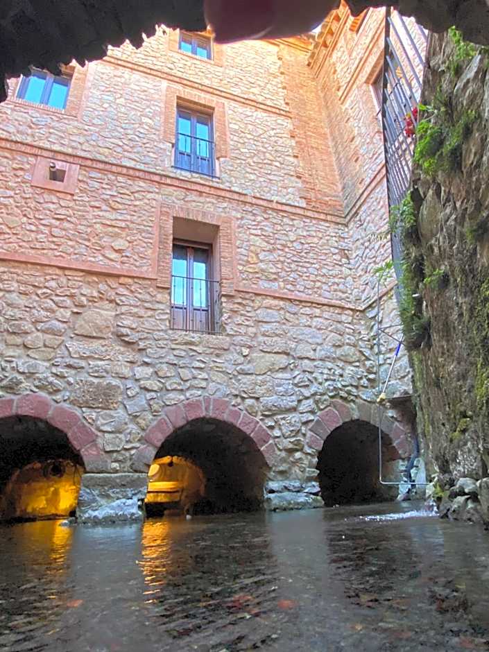 Caserón De La Fuente