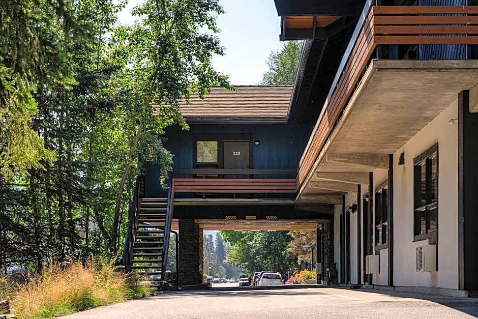 The Dorothy Motel