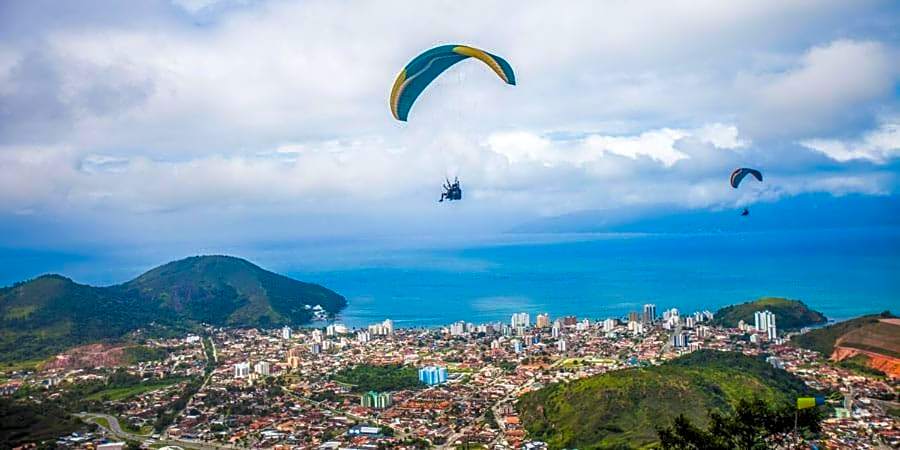 Apto lindo e aconchegante com piscina 202A