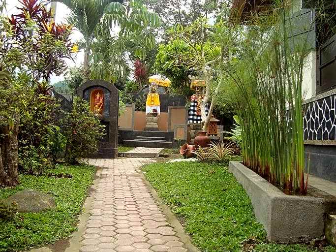 Guru Ratna Homestay