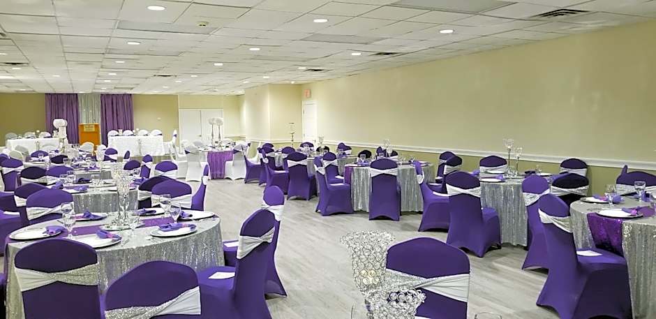 Ramada by Wyndham & Suites Warner Robins