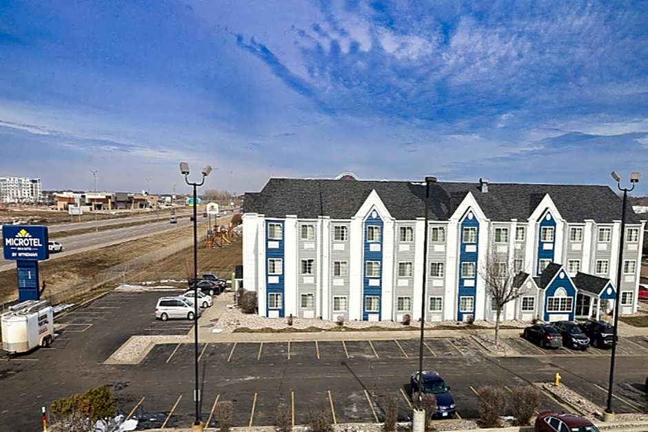 Microtel Inn & Suites By Wyndham Sioux Falls