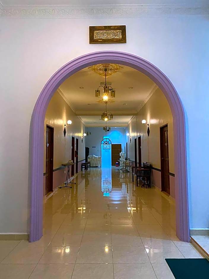 ANGGERIK IMPIAN HOTEL -Best for Travellers at Kuala Berang