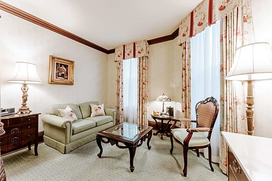 Prince Of Wales Hotel