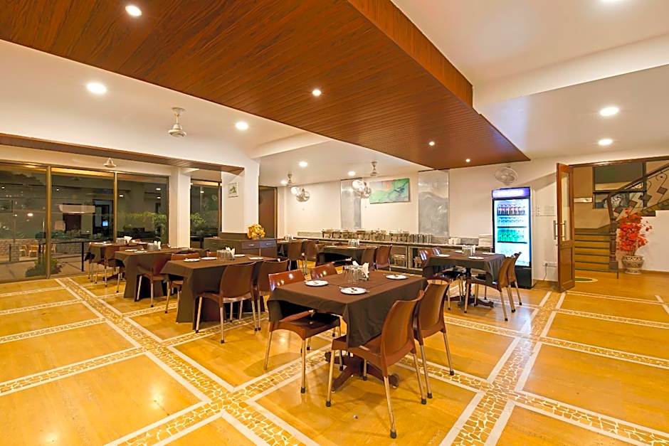 HOTEL SAPPHIRE By FAIR HOSPITALITY