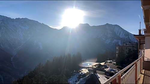 Pràcatinat Hotel & Restaurant