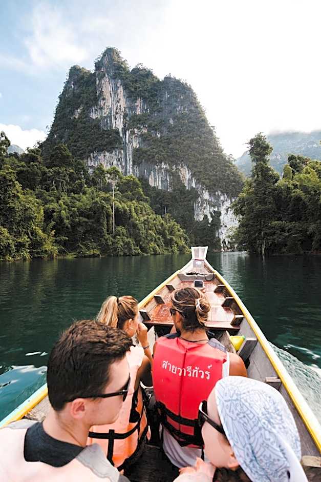 Khaosok Secret Hostel