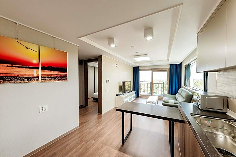Risen Ocean Park Hotel