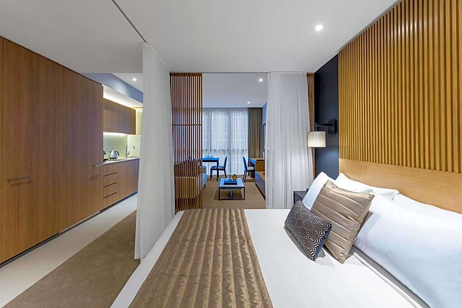 SKYE Hotel Suites Parramatta