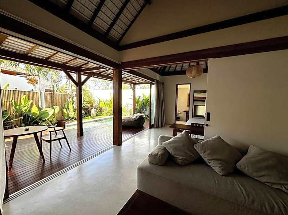 Di Cappio Studio Uluwatu