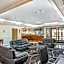 Econo Lodge Inn & Suites Marietta
