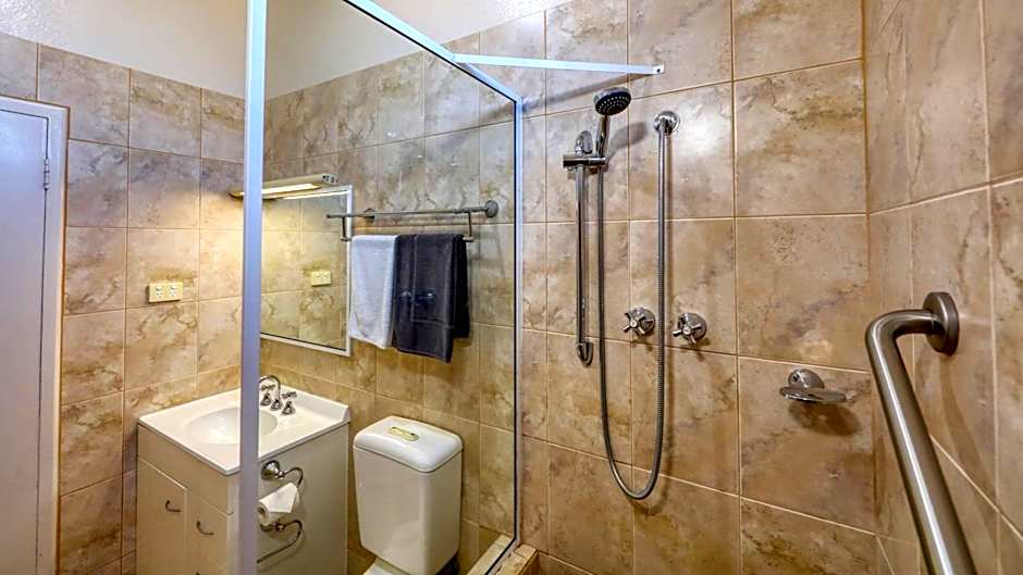 Silver Haven Motor Inn