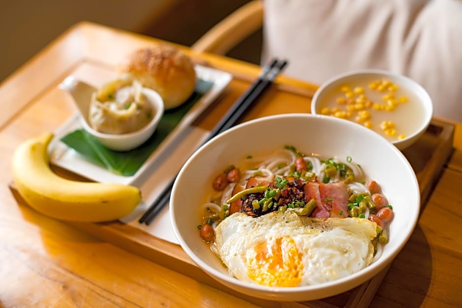 Yangshuo Ancient Garden Boutique Hotel-Free pick up from Airport or TS for 4 nights or more