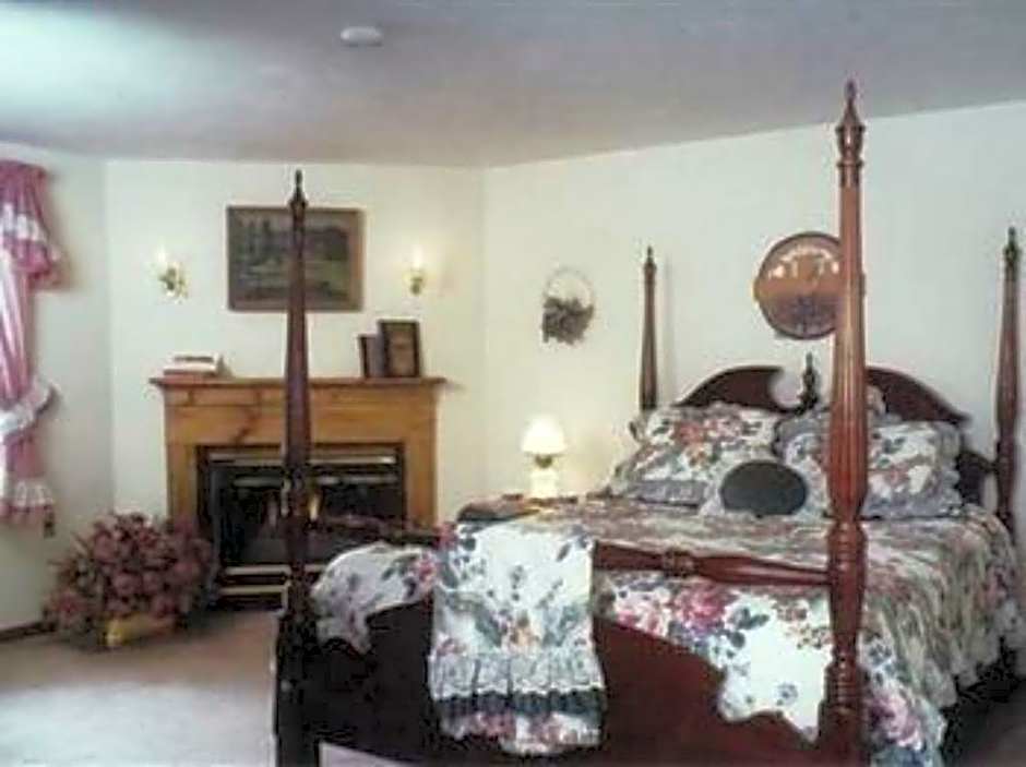 Sturbridge Country Inn
