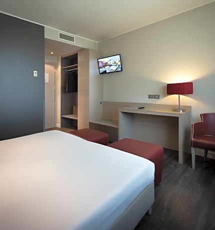 double classic- standard room