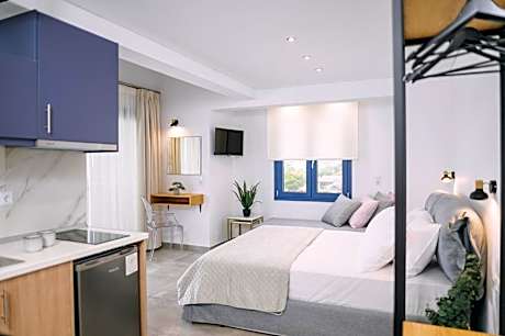 BLUE STONE Luxury Suites