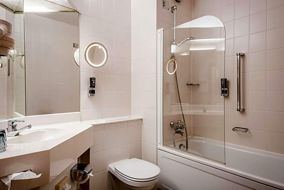 Leonardo Hotel Aachen