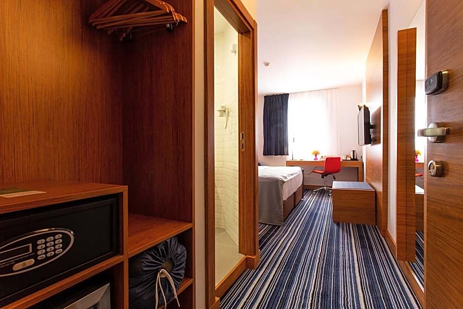 BEST WESTERN TERMINUS HOTEL