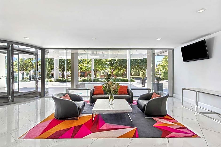 Adina Serviced Apartments Canberra, Dickson