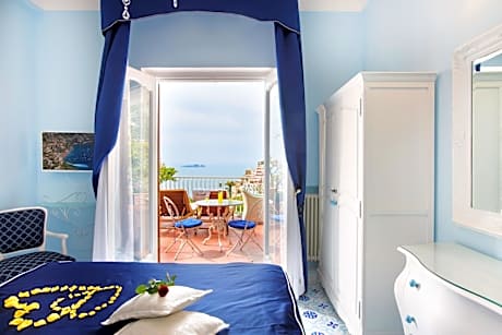 Three-Bedroom Apartment with Sea View