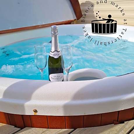 Bianca and marks 8 berth Caravan with Hot tub