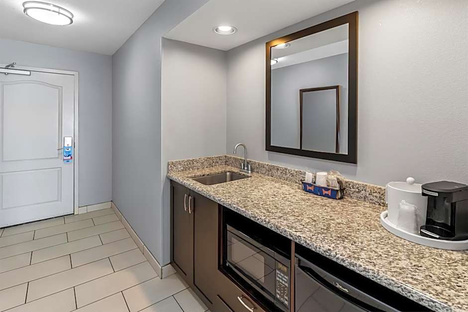 Hampton Inn By Hilton Middletown