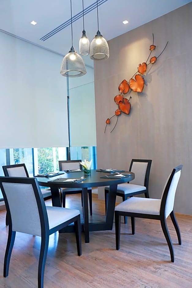 Louis Tavern Hotel - SHA Certified