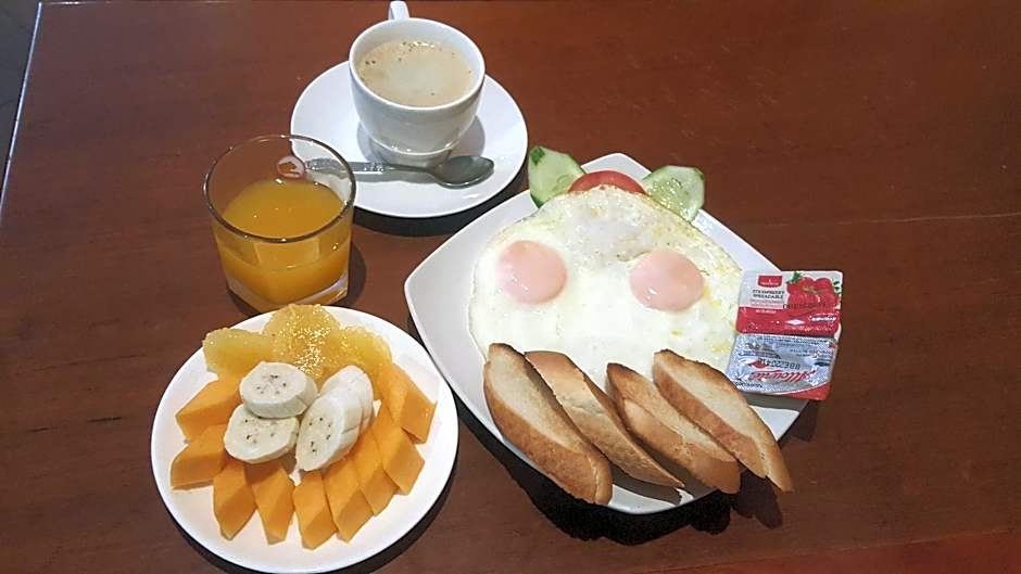 IQ INN – Luang Prabang, CT