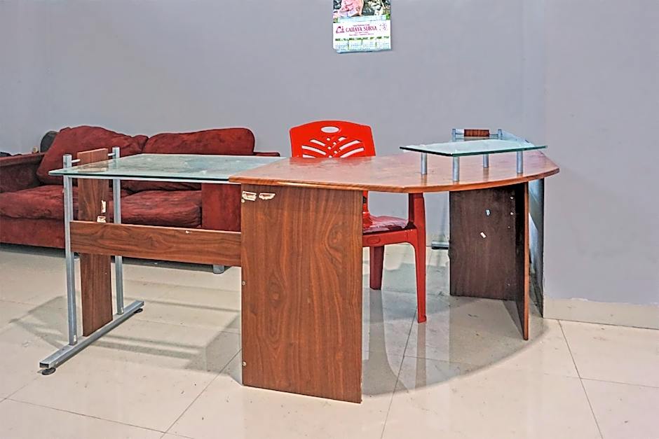 Hotel O Pondok Almirah