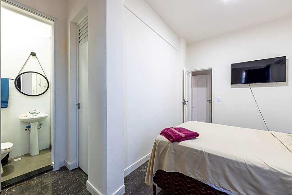 The Best Copa Executive Design Penthouse 4 bedroom 3 bathroom 6 air conditioners 2500 sq ft 85 inch cimema tv