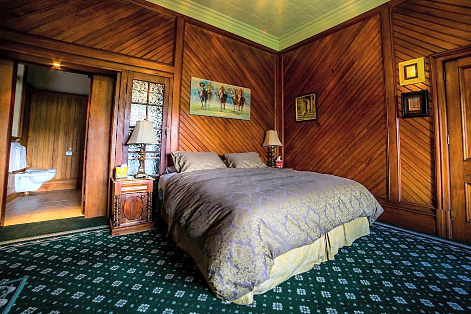 Shady Rest Bed & Breakfast