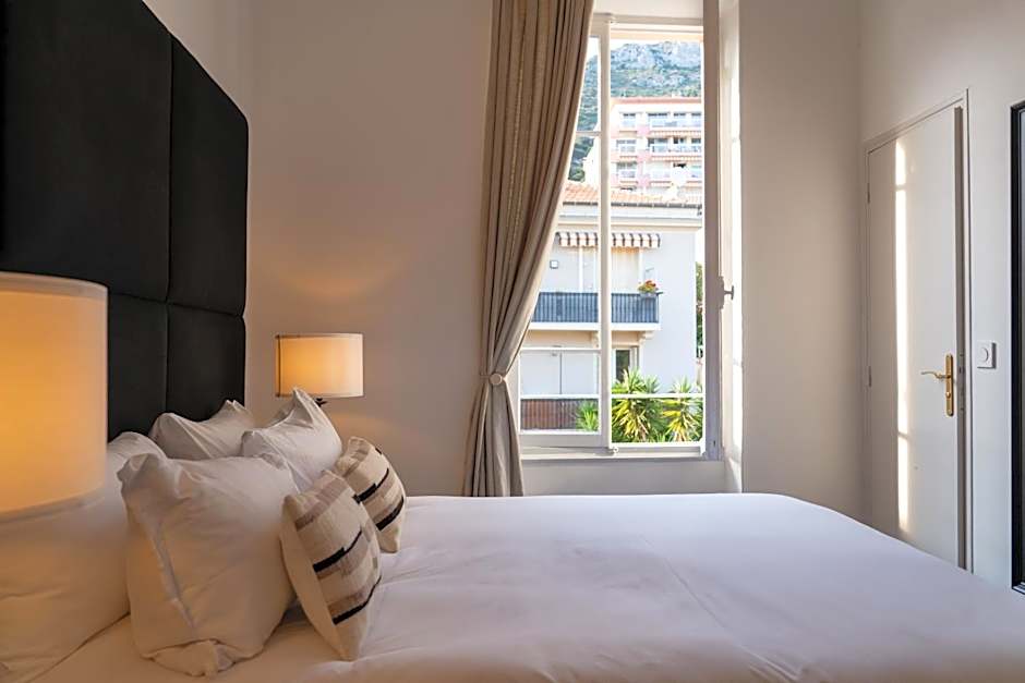 Hotel De Monaco