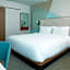 Courtyard by Marriott Santa Barbara Downtown